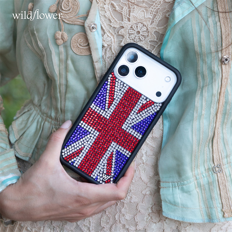 Блестящий чехол для iPhone 13, – обзор и цена Phone Cases London